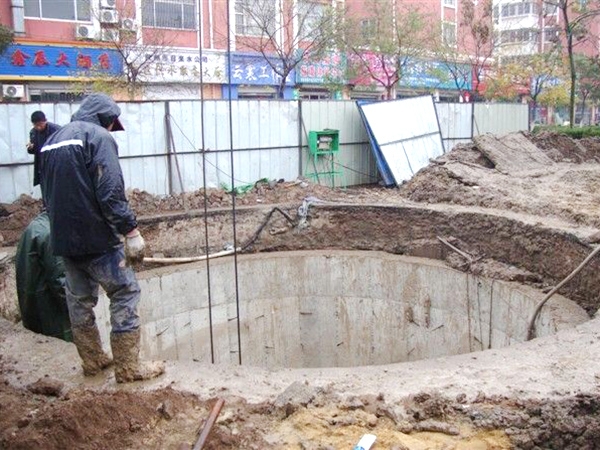 沉井制作到下沉封底