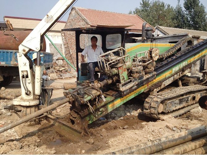 自来水过河拉管