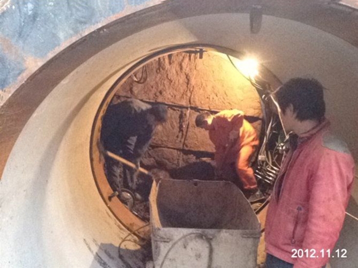 济南过铁路D2000的管